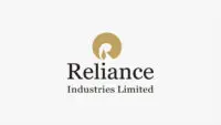 Reliance favors tying of pipeline tariff to rail freight rates