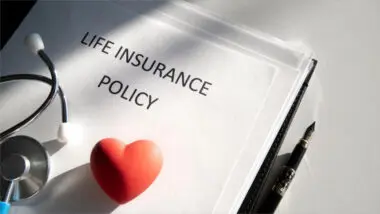 Life Insurers in Pre-Deadline Rush to Meet New Surrender Value Rules